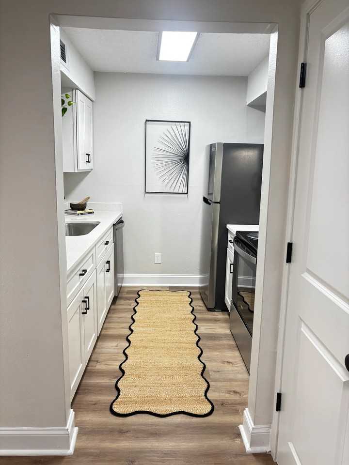 442 Cottage Hill Rd #13 - Photo 4 of 20