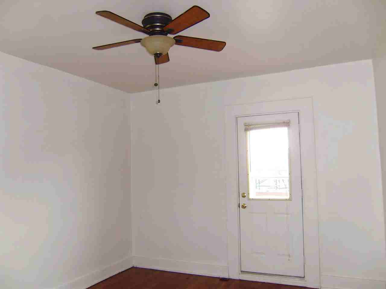 5623 Woodmont St #5623 - Photo 5 of 9