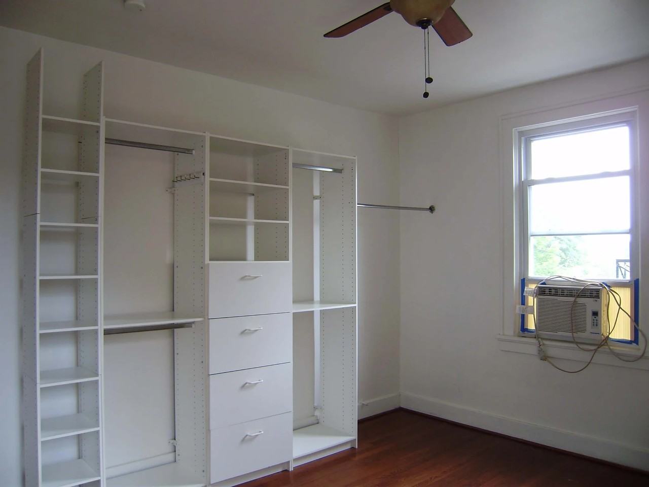 5623 Woodmont St #5623 - Photo 6 of 9