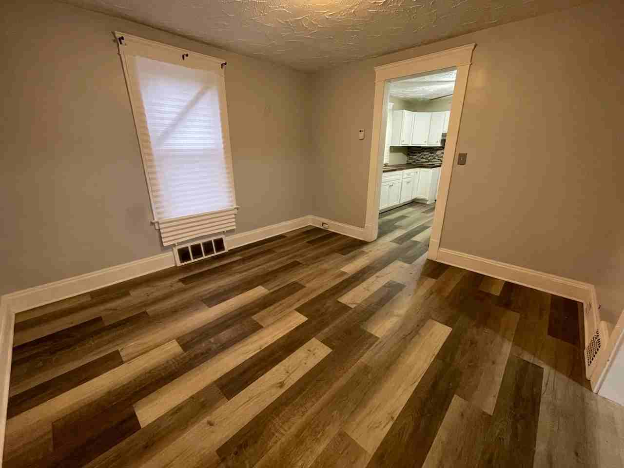 11119 Forest Ave #1 - Photo 3 of 15