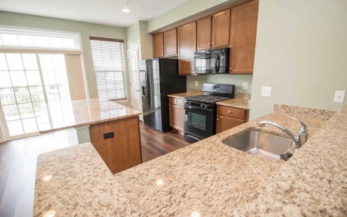 23141 Foxglove Way - Photo 3 of 26