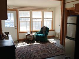 featured image of 112 E Maywood Ave