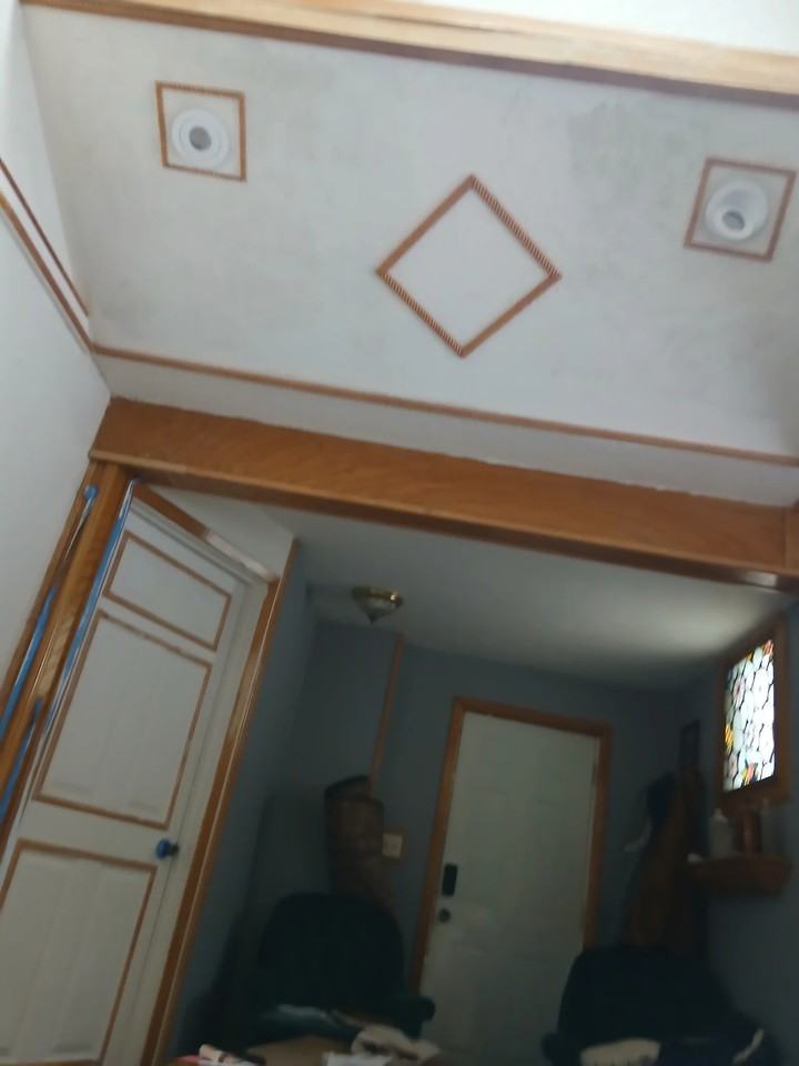 112 E Maywood Ave - Photo 4 of 7