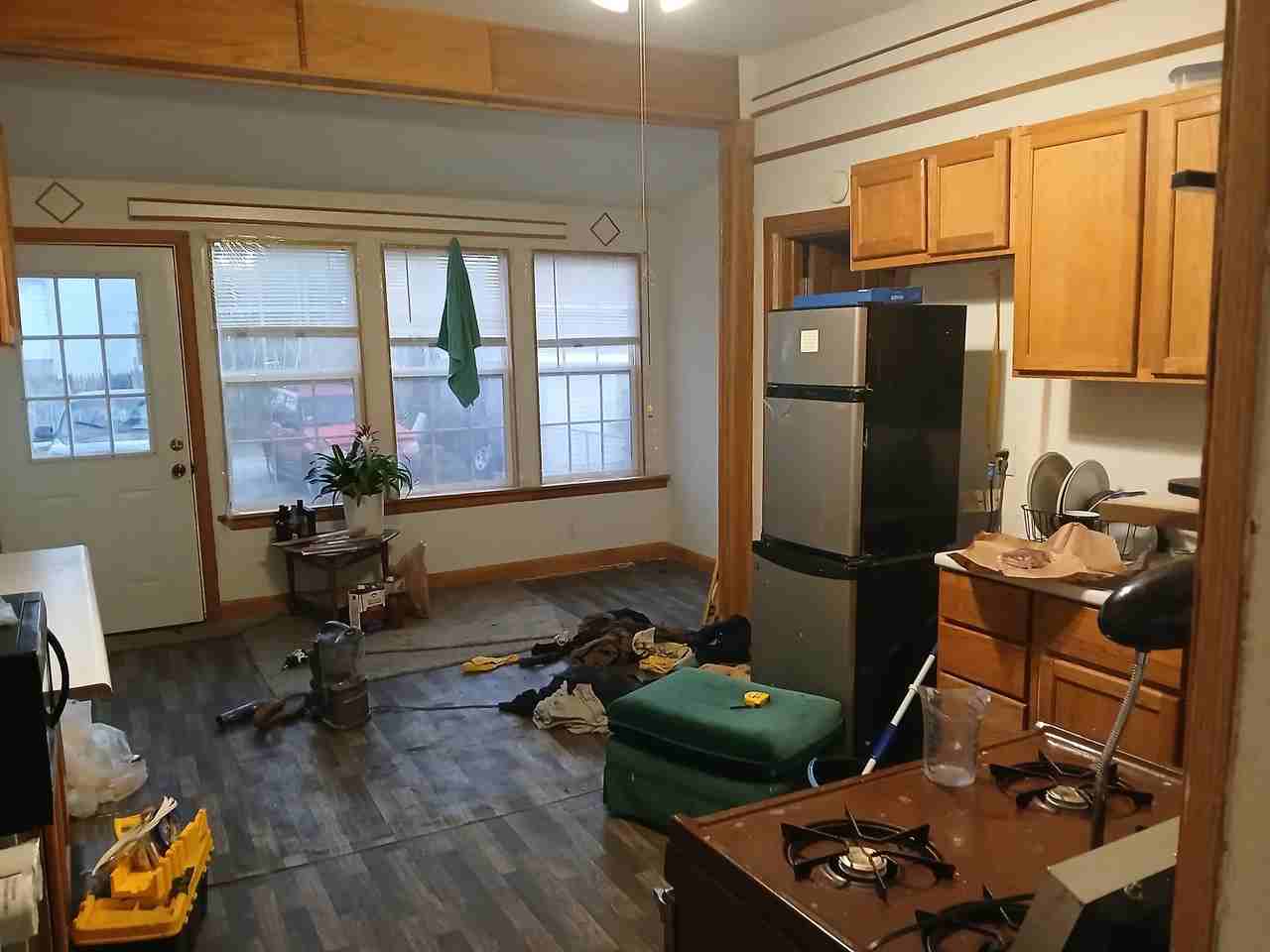 112 E Maywood Ave - Photo 6 of 7