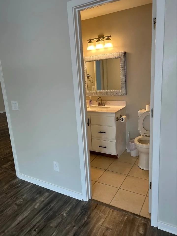 1507 Military Cutoff Rd #213 - Photo 6 of 9