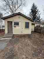 featured image of 1028 E Garfield Ave