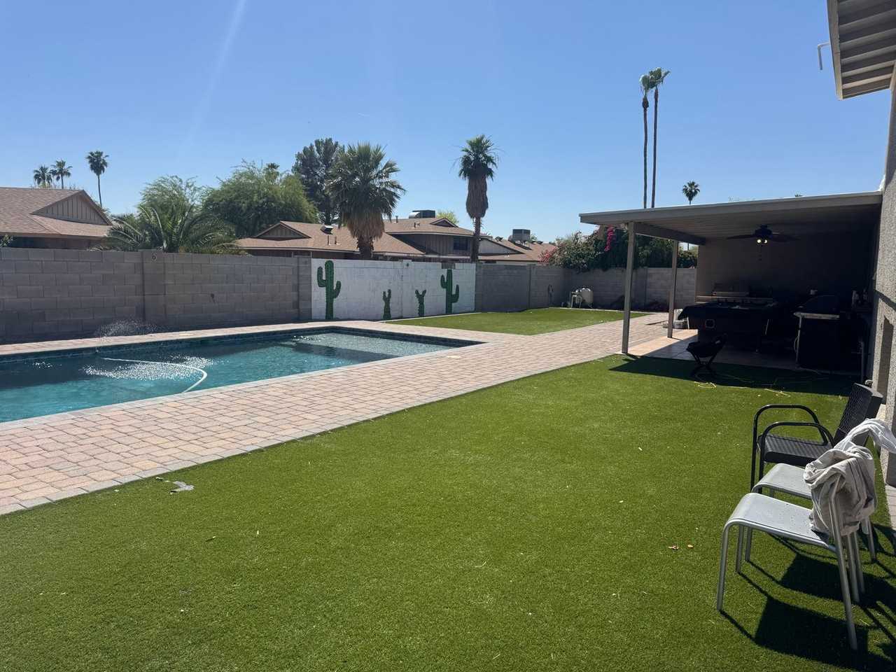 1743 E Pebble Beach Dr - Photo 2 of 34