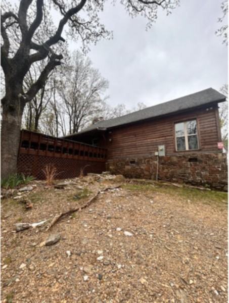 2203 Stewart Rd - Photo 2 of 30