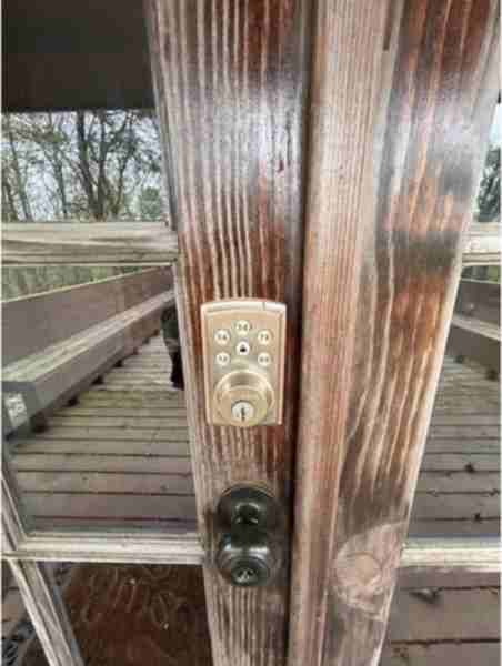 2203 Stewart Rd - Photo 7 of 30