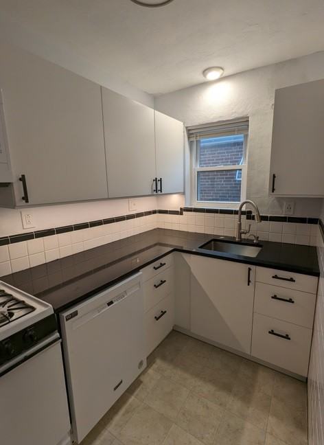 3388 Tedmar Ave #LEFT - Photo 4 of 16