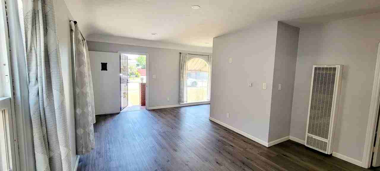 6455 Gundry Ave #6455 - Photo 7 of 39