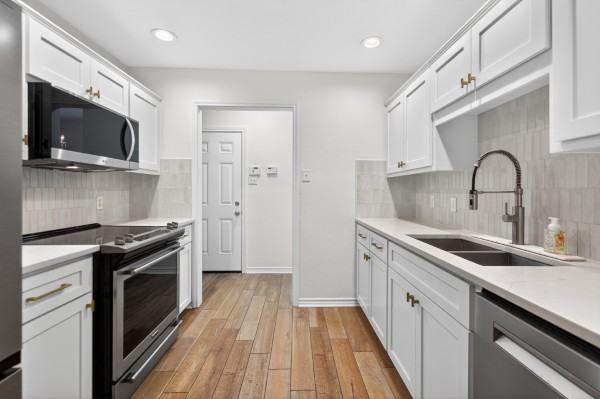 13905 Hawksnest Bay Dr #NA - Photo 6 of 24