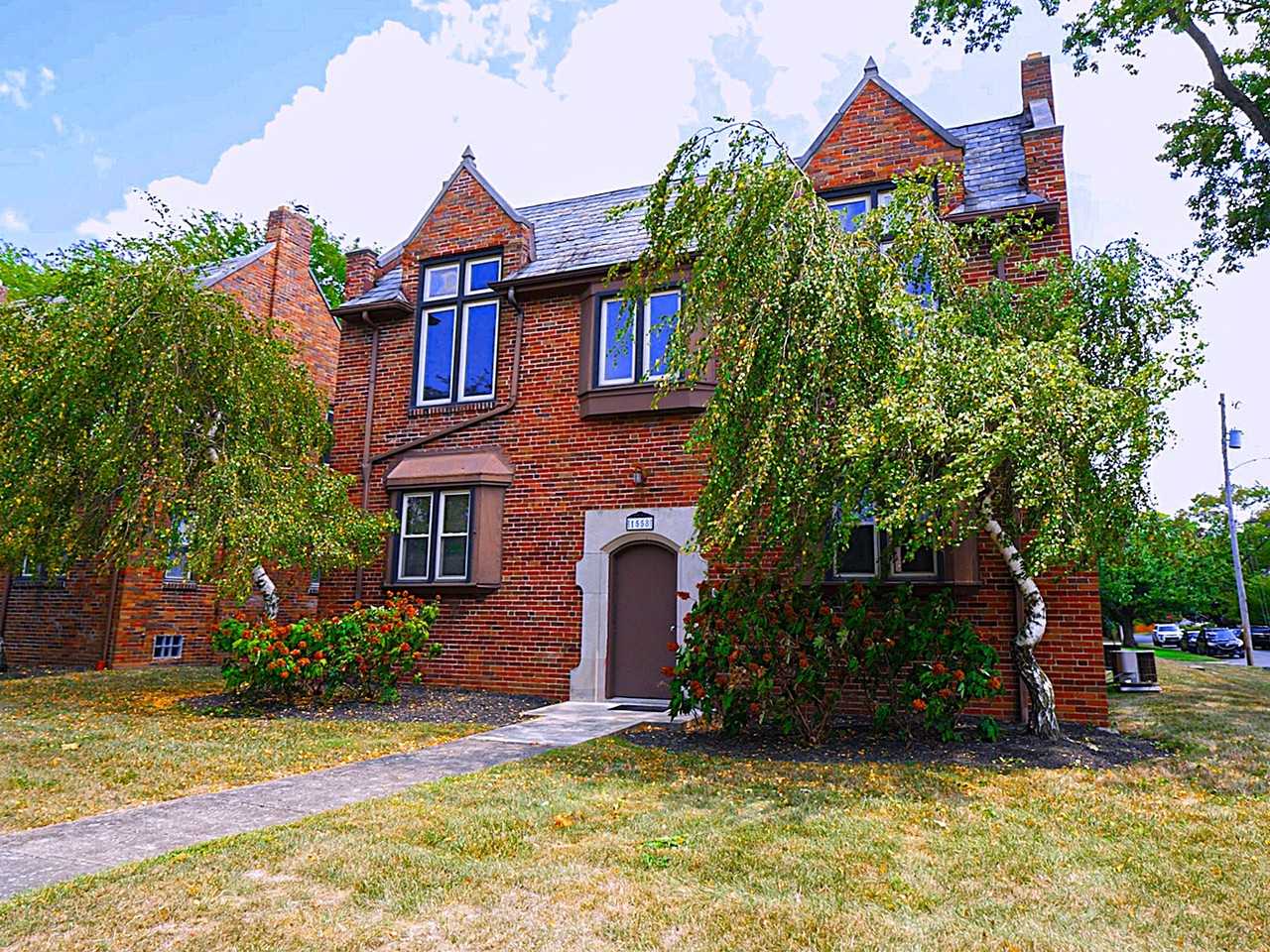 1558 Northwest Blvd #2 - Photo 2 of 9