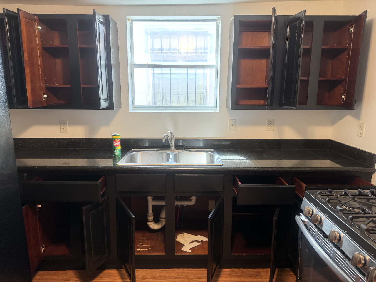 2916 1st St #NA - Photo 2 of 10