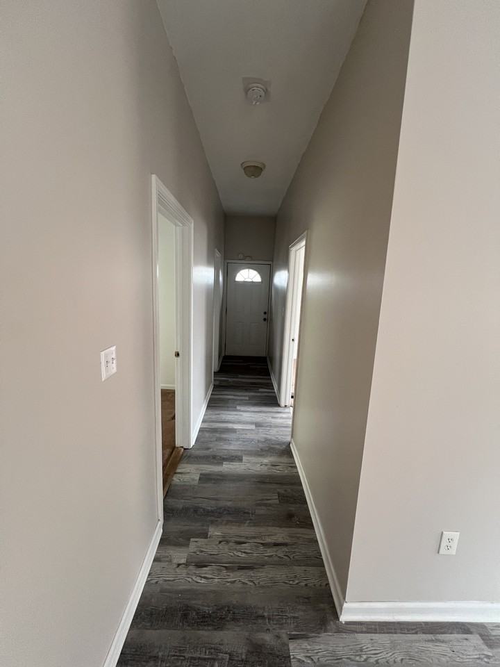 196 Main St #1 - Photo 6 of 11