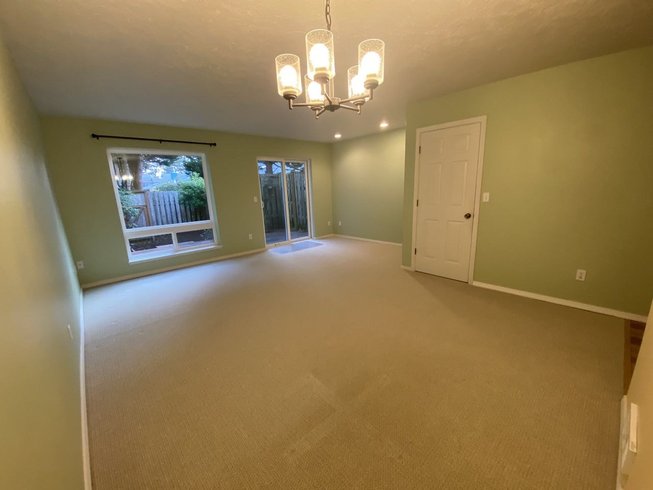 76 Nw 33rd Pl #F - Photo 5 of 12