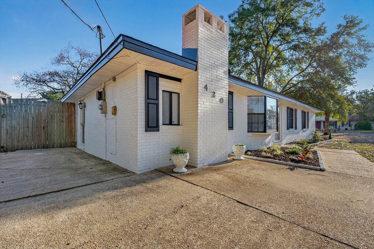 420 Paradise Rd #NA - Photo 2 of 20