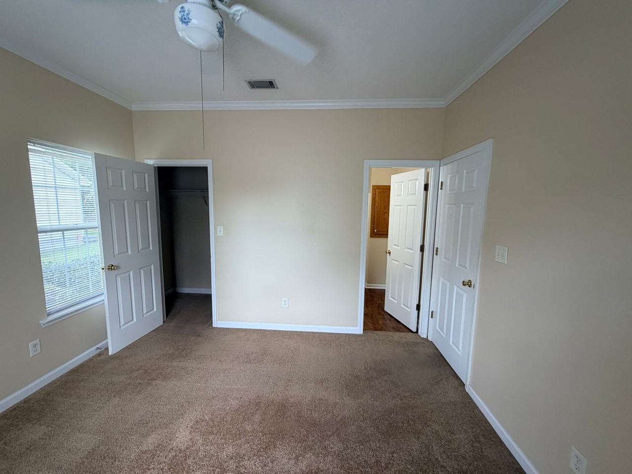 507 Roberts St #B - Photo 6 of 20