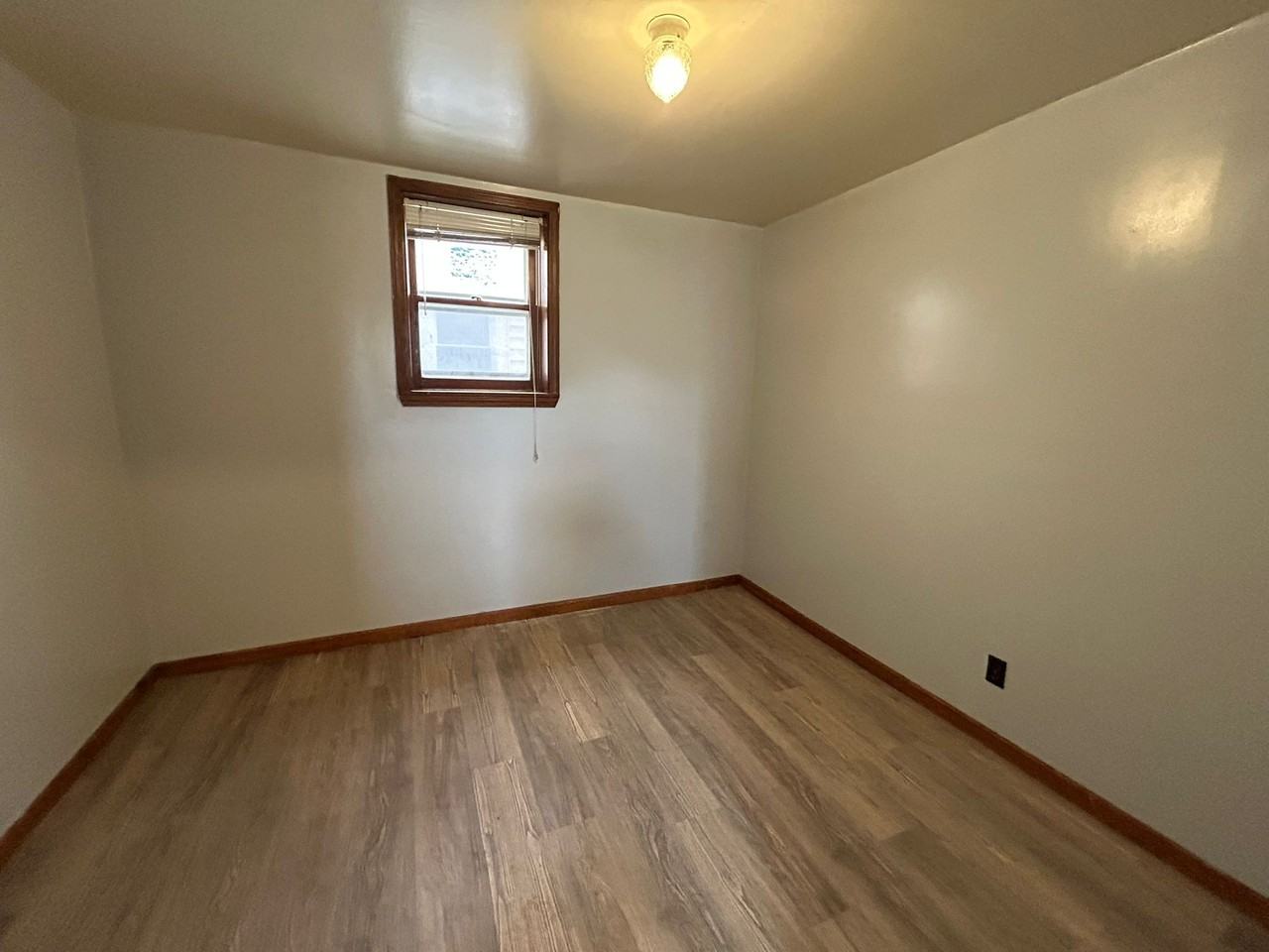 24 Euclid Ave #NA - Photo 3 of 8