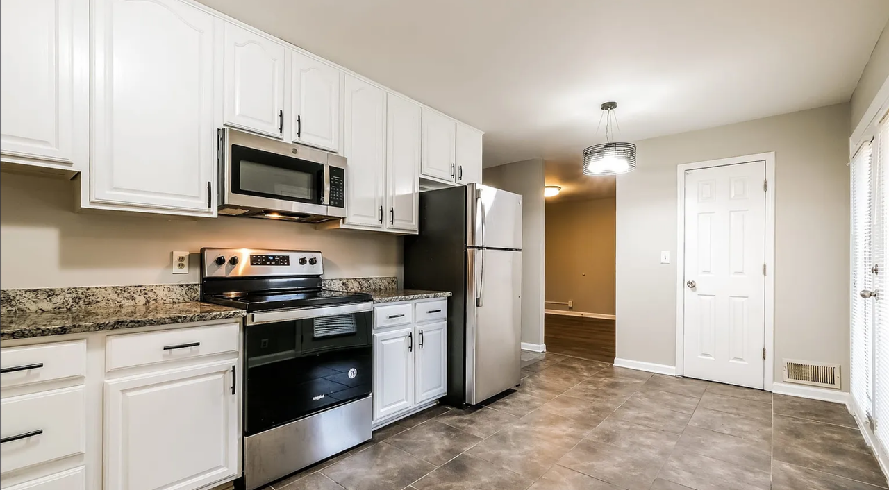 2512 Montezuma Cir #NA - Photo 5 of 13