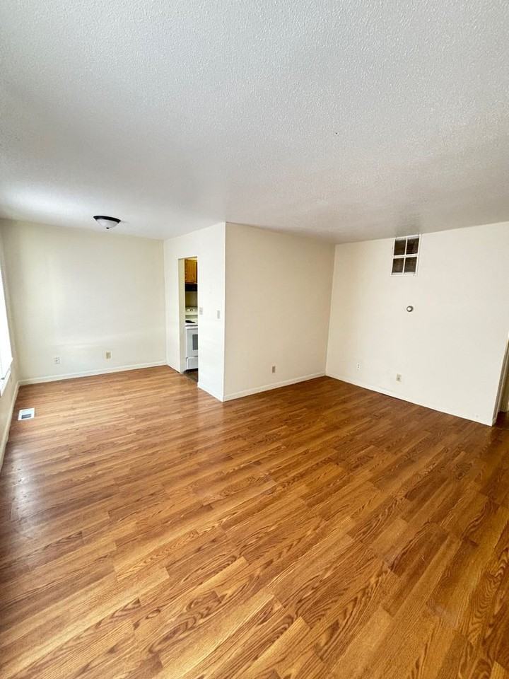 219 W Belle Ave - Photo 3 of 19