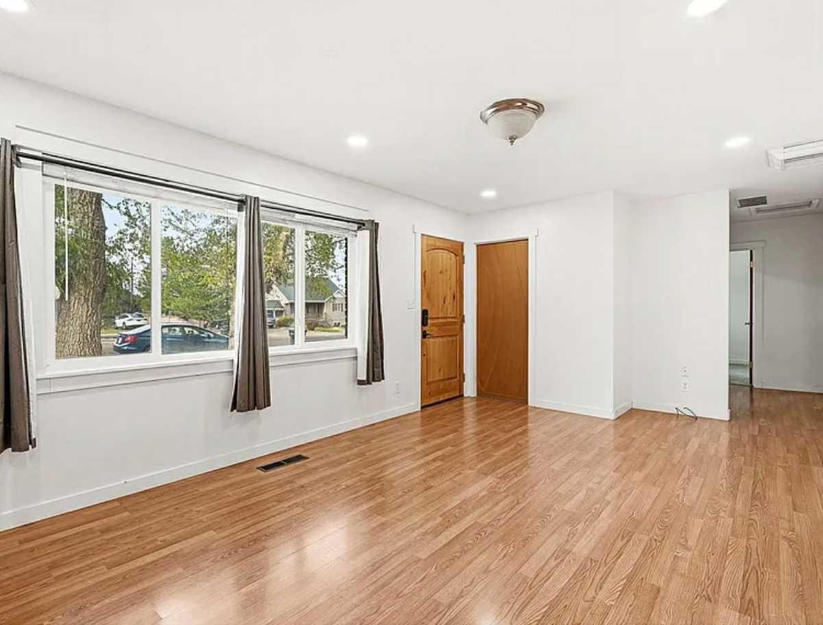 95 S 200 E #NA - Photo 2 of 10