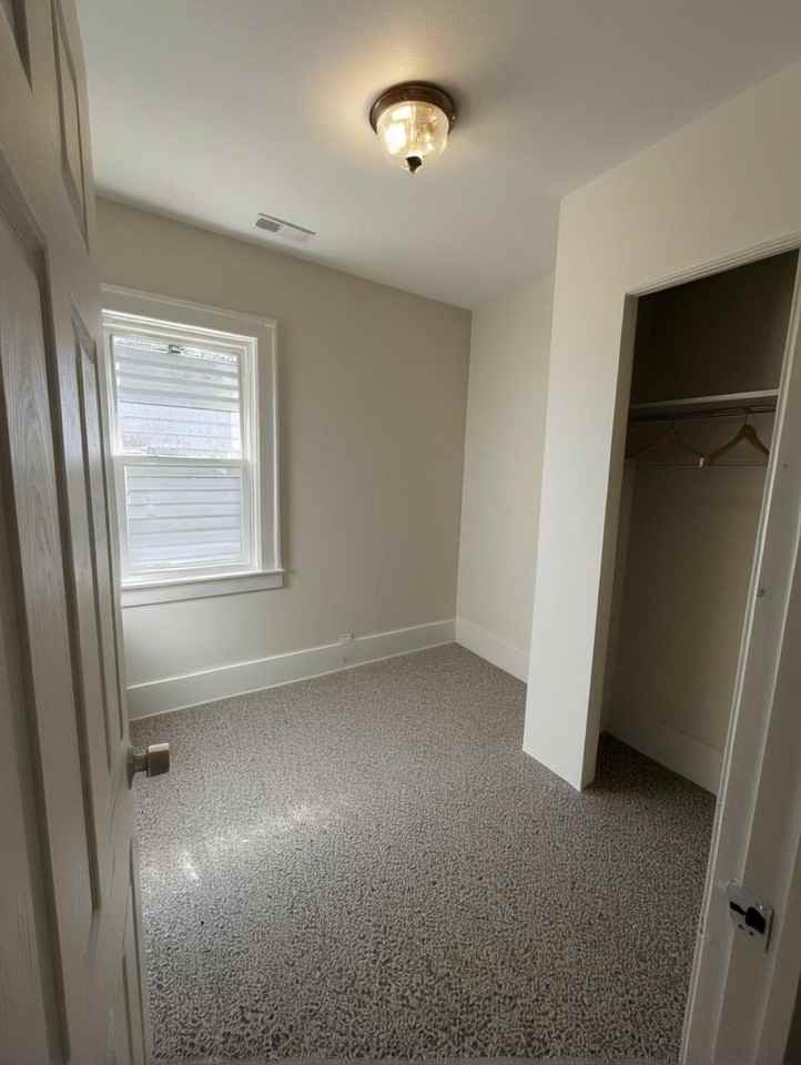 3136 9th St - Photo 4 of 15