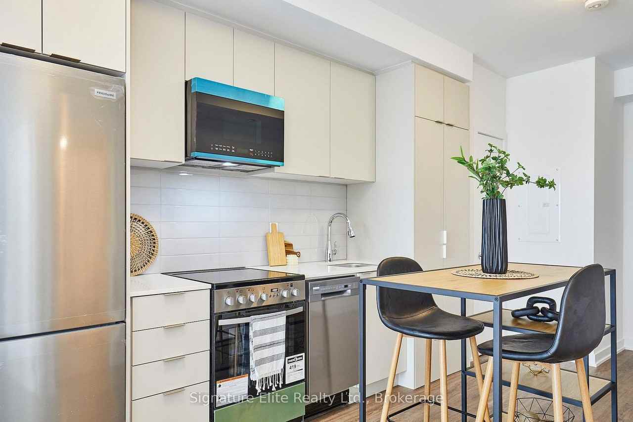 4569 Kingston Road #411 - Photo 6 of 16