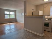 4519 Jamieson Ave - Photo 1 of 1