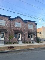 featured image of 201 E 17th St