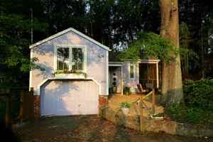 featured image of 303A N Columbia St #NA