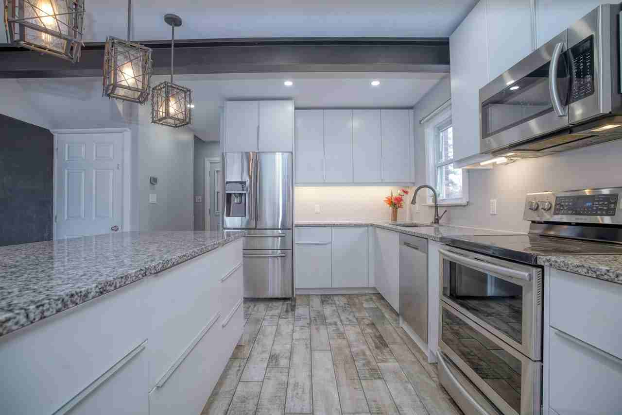 83 Belmont Avenue West - Photo 6 of 30