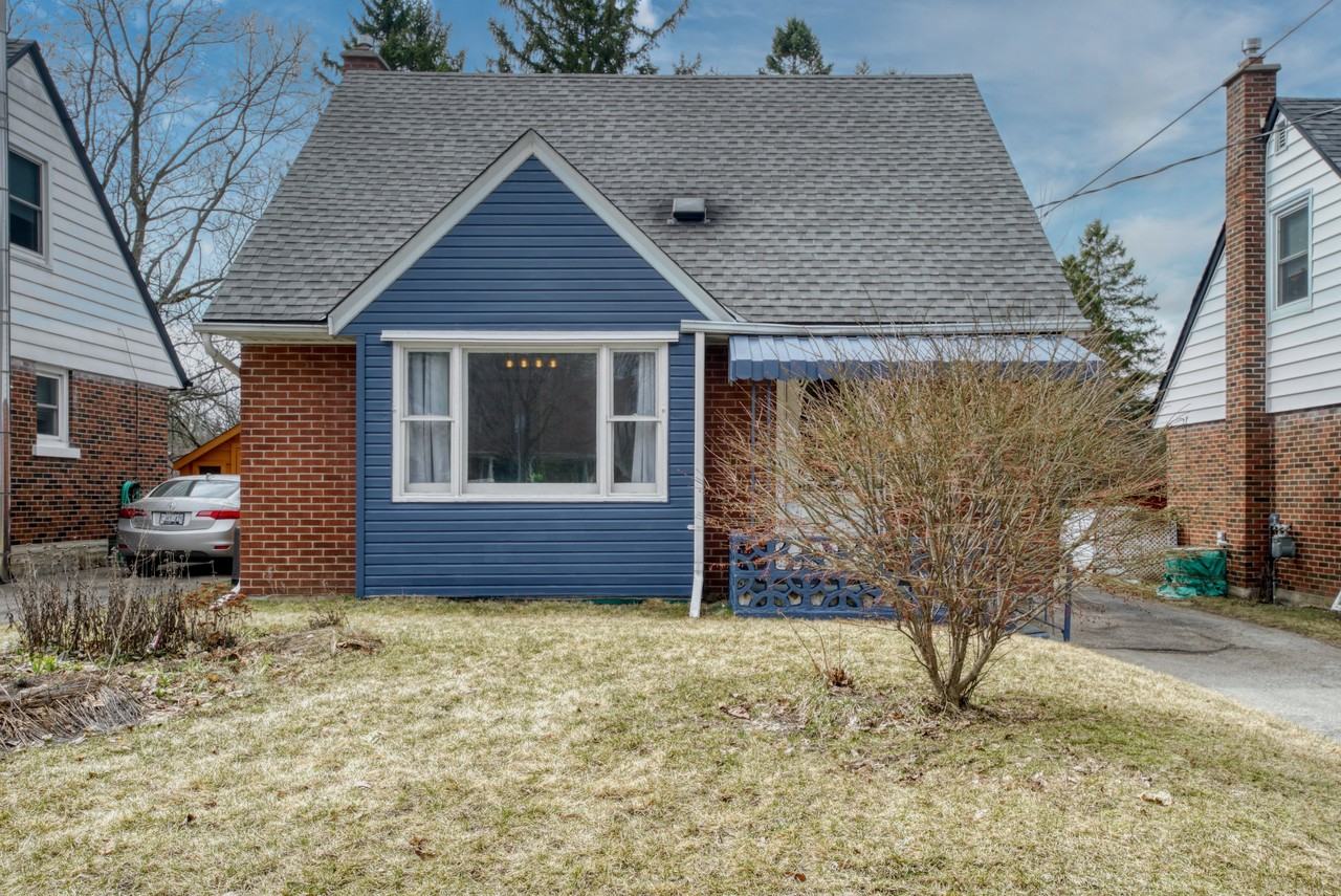 83 Belmont Avenue West - Photo 3 of 30