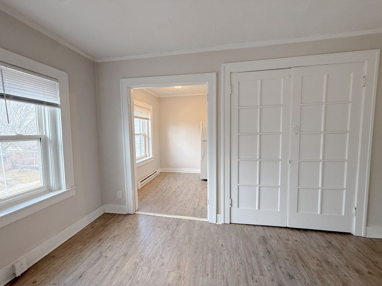 Gladstone Pointe Apartments - Photo 6 of 11