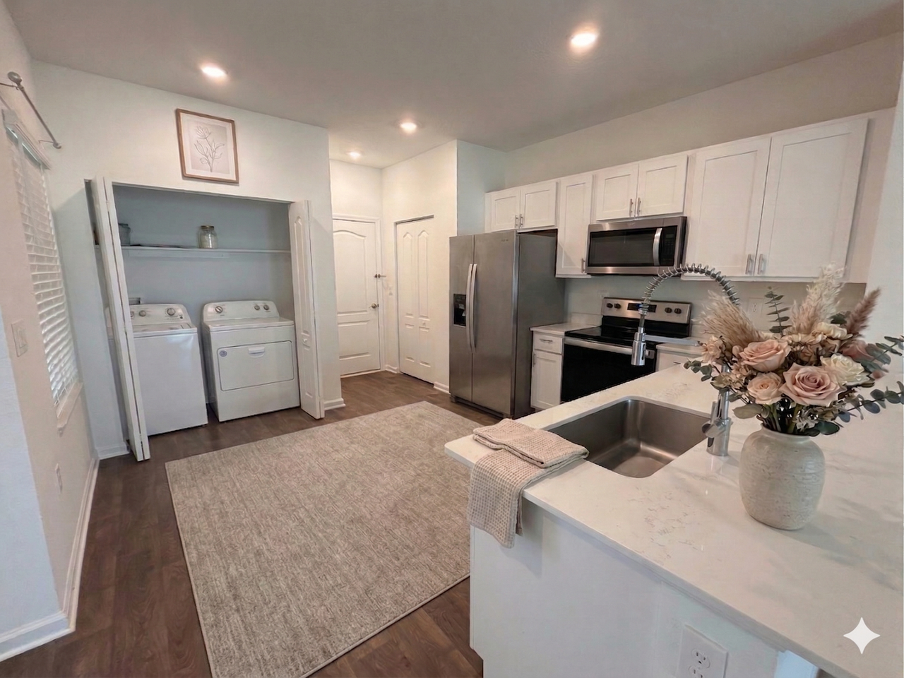9257 Stony Brook Rd - Photo 2 of 14