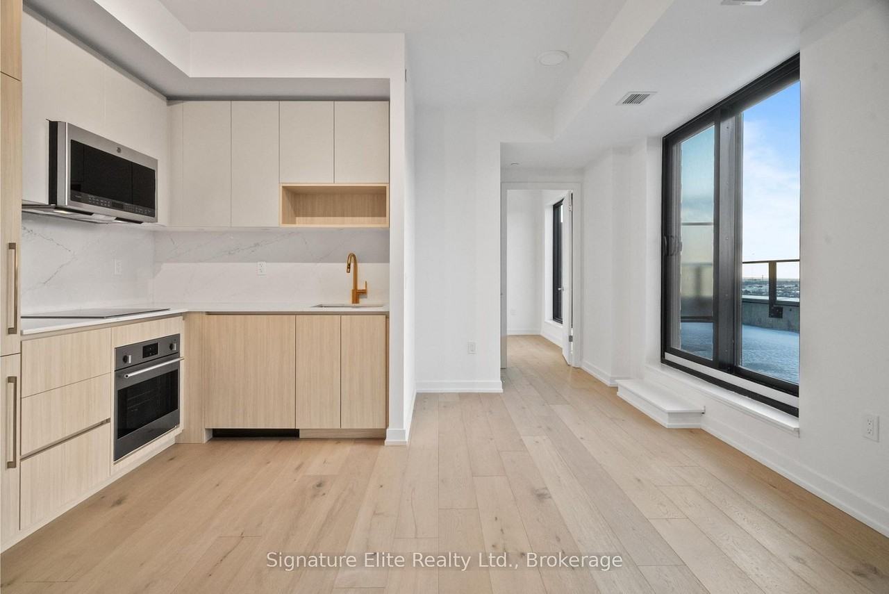 801 The Queensway #1014 - Photo 7 of 19