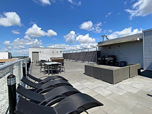 9950 Place De L'Acadie - Photo 3 of 11