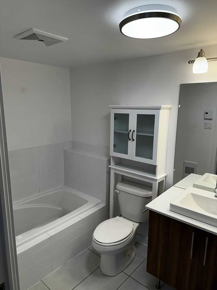 9950 Place De L'Acadie - Photo 5 of 11