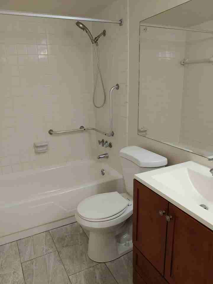 5821 8th Avenue North #203 - Photo 6 of 10