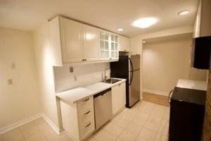 1187 Queen St - Photo 3 of 21