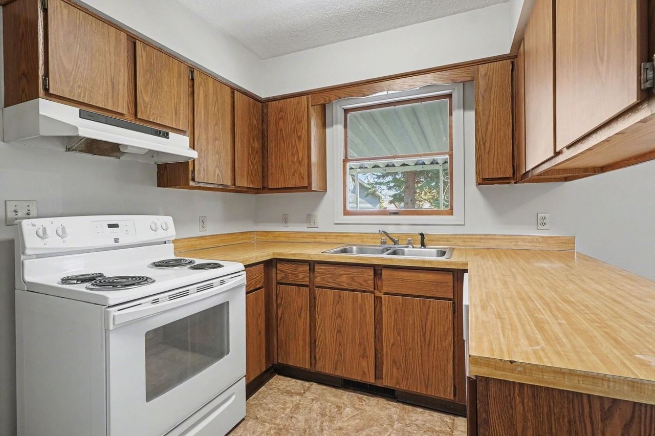 5705 Lessandro - Photo 6 of 20