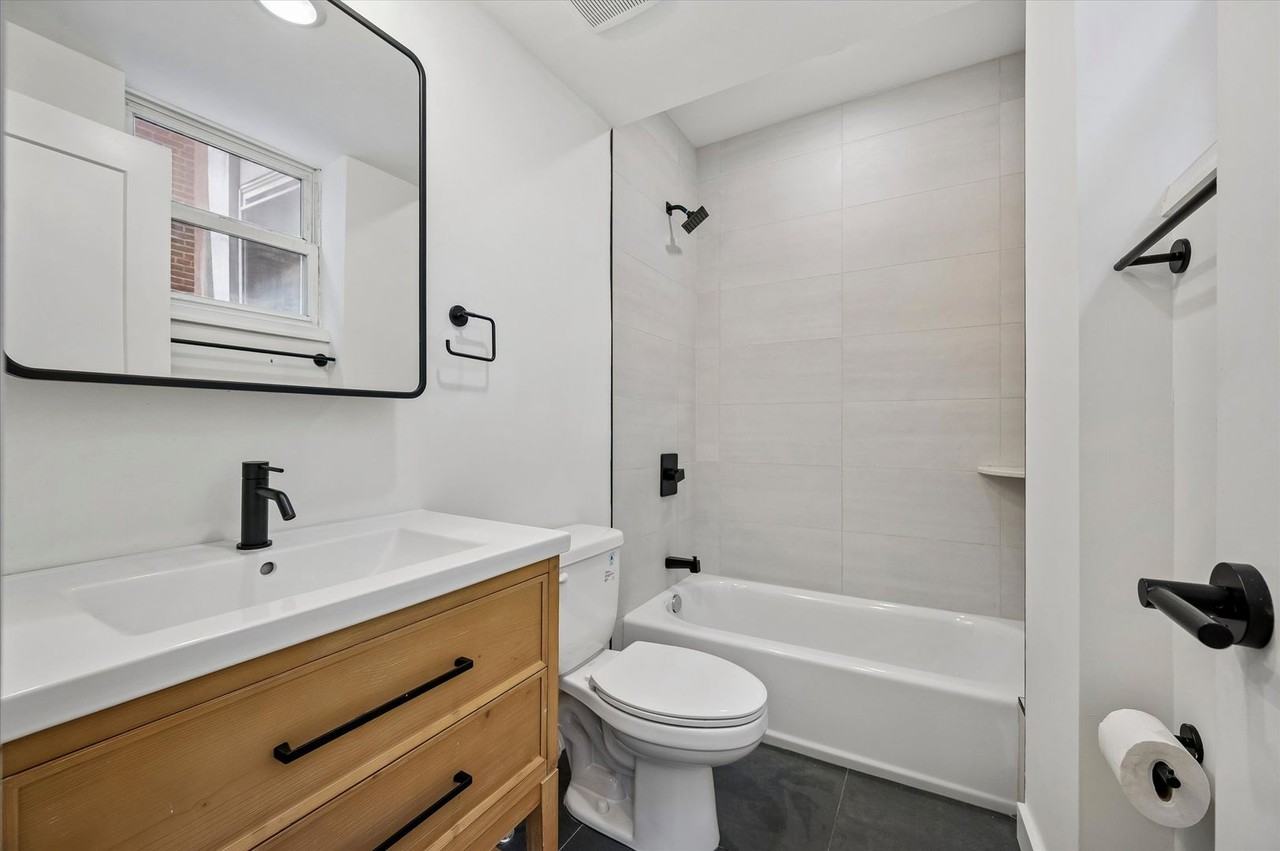 627 N. 16th Street - Photo 5 of 18