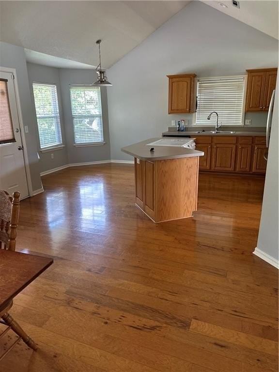 2010 S Elm St - Photo 4 of 20