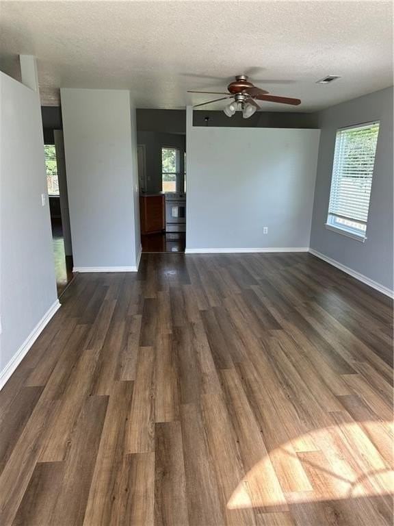 2010 S Elm St - Photo 6 of 20