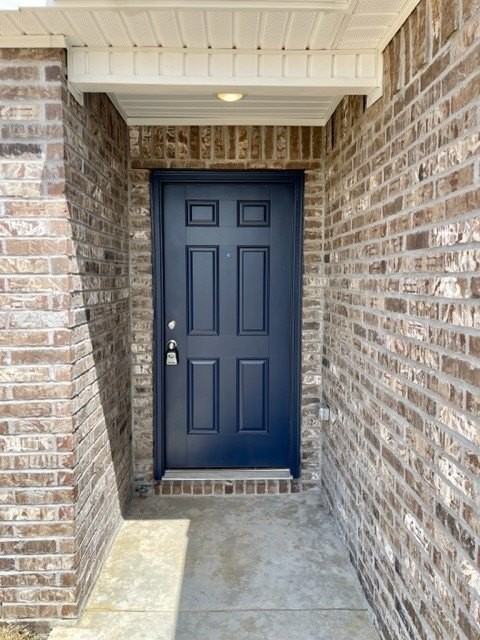 1620 Eveningshade Ln - Photo 2 of 18