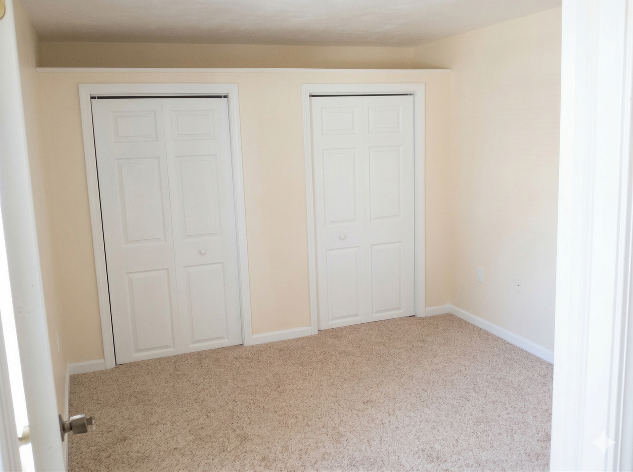 1916 Larkins Way - Photo 5 of 7