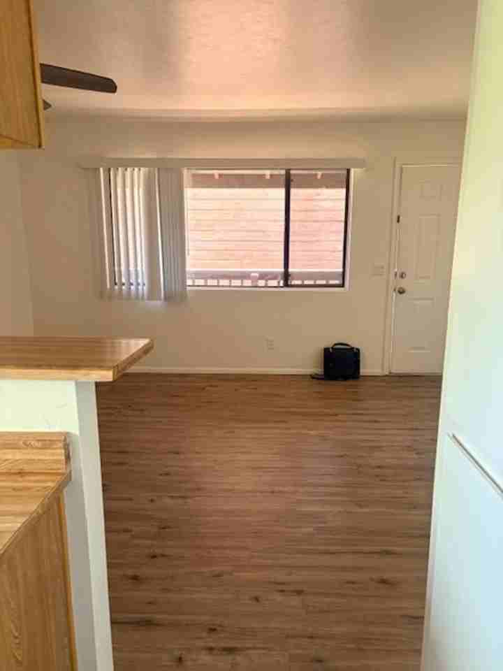610 S Granite St Apt 25 - Photo 2 of 5