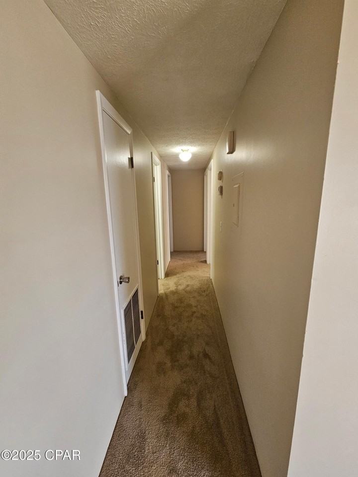 6217 Lance St - Photo 7 of 16