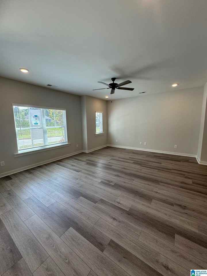 1012 Unali Townes Loop E - Photo 2 of 5