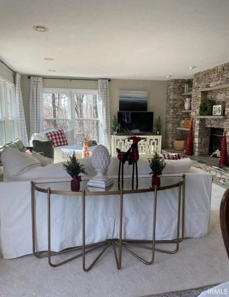 2206 E Autumn Dr - Photo 5 of 33